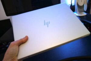 HP ELITEBOOK 745-G6 RYZEN7 | AMD Ryzen 7 | RAM 16GB | 256GB SSD | GPU AMD Vega 8 | Display 14.1" FHD - Image 1